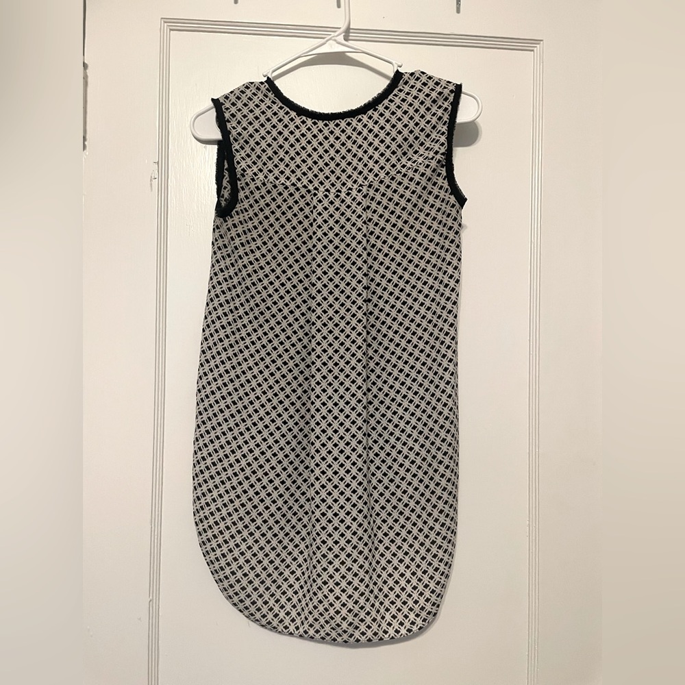 H&M Pattern Top - Picture 3 of 3